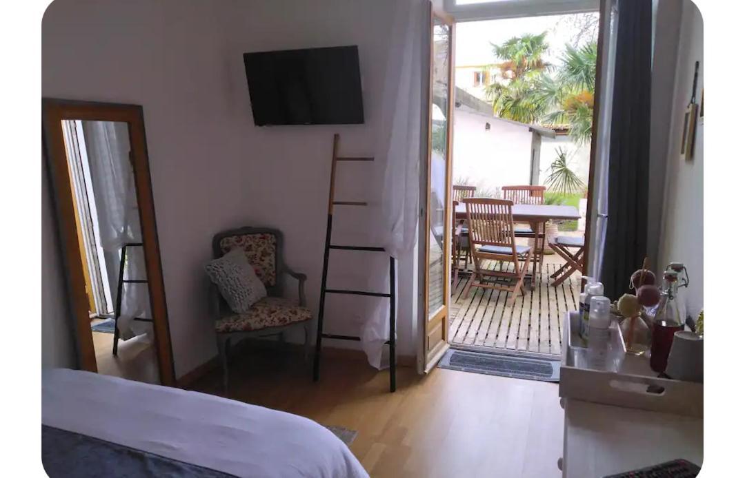 Chambre Chez L'Habitant Tout Confort Aux Balcons De Bigorre Tarbes Zewnętrze zdjęcie